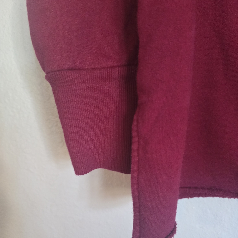 Elegant Burgundy Women's Sweatshirt - Picture 3 of 7